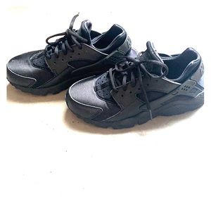 Air Huarache by Nike